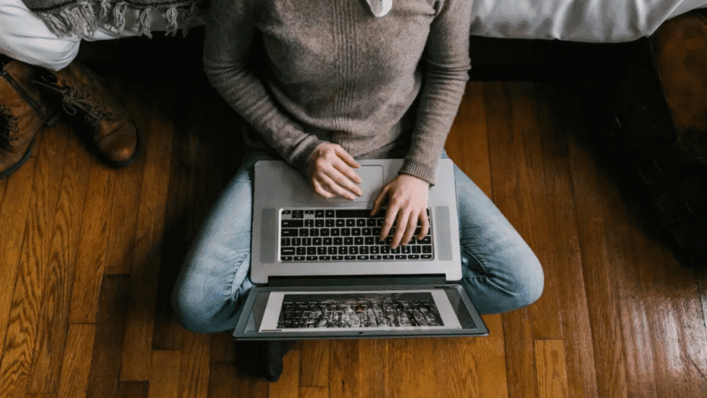 Portada del artículo "Mejores plataformas freelance: cómo conseguir clientes de alto valor"